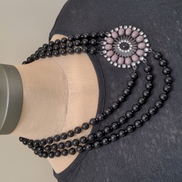 Statement necklace pale purple mauve & crystals pendant with black beads - Picture 1 of 4